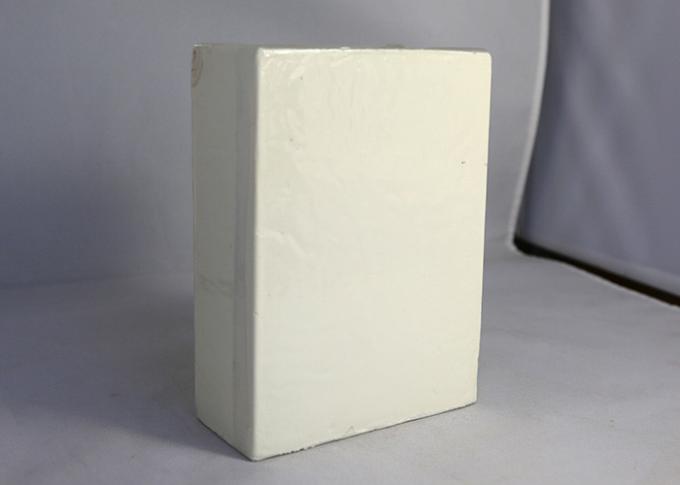高いループ鋲医学プラスター布テープの生産のための熱い溶解の接着剤の酸化亜鉛の接着剤 1