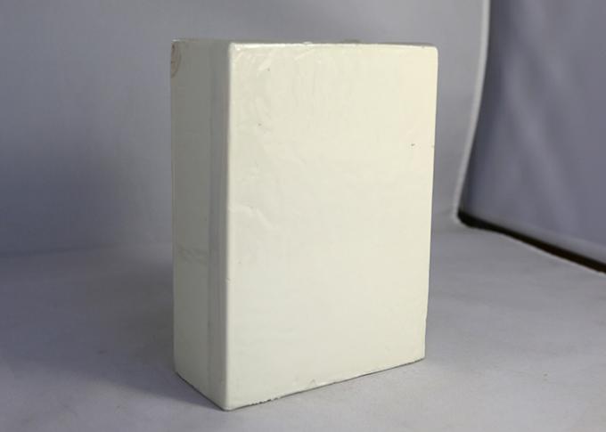 包帯の酸化亜鉛の感圧性の接着剤の乳白色の白い色 0