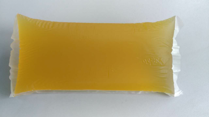 合成ゴムの食品包装のペーパー分類のための固体熱い溶解の接着剤の接着剤 0