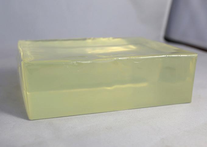 ゴム製基盤のクラフト紙のための固体熱い溶解PSAの粘着剤 1